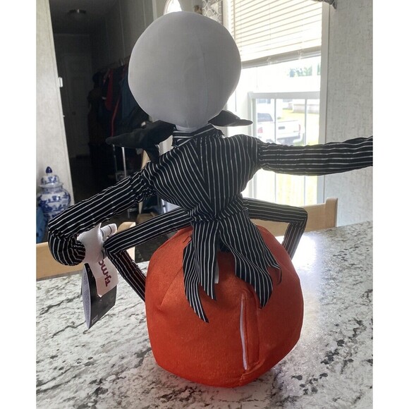 Jack Skellington Halloween 21” Plush Greeter Nightmare Before Christmas NWT - Picture 4 of 6